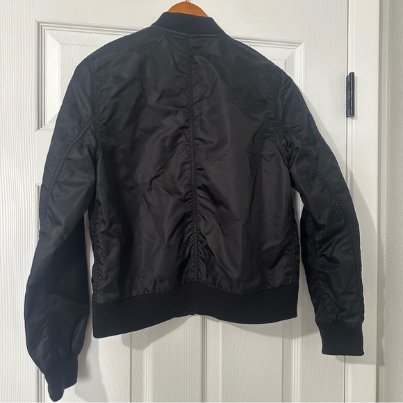 Gap Bomber Jacket - Picture 4 of 6